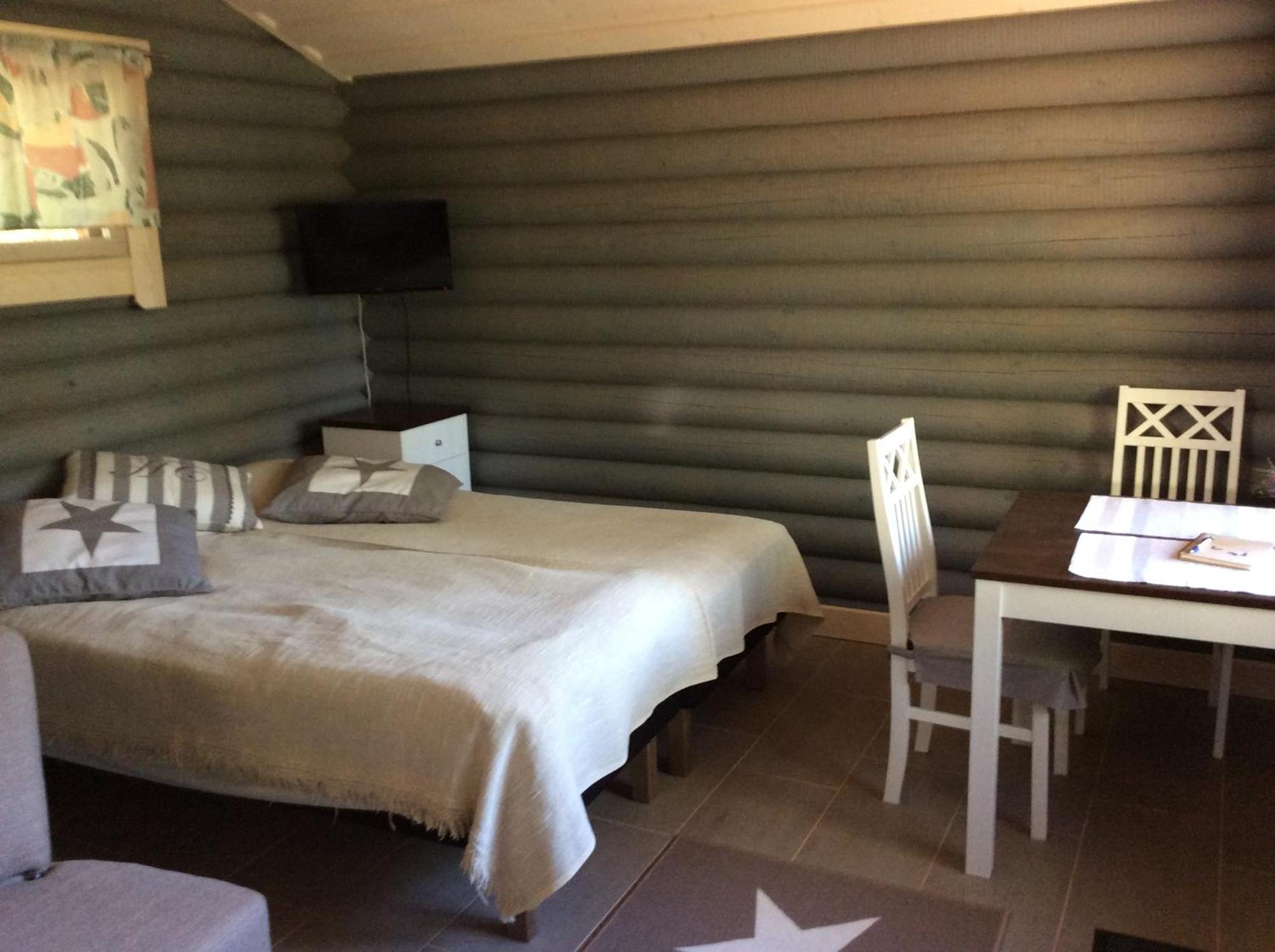 Maekelaen Lomatuvat Bed And Breakfast Korkeakoski  객실 사진