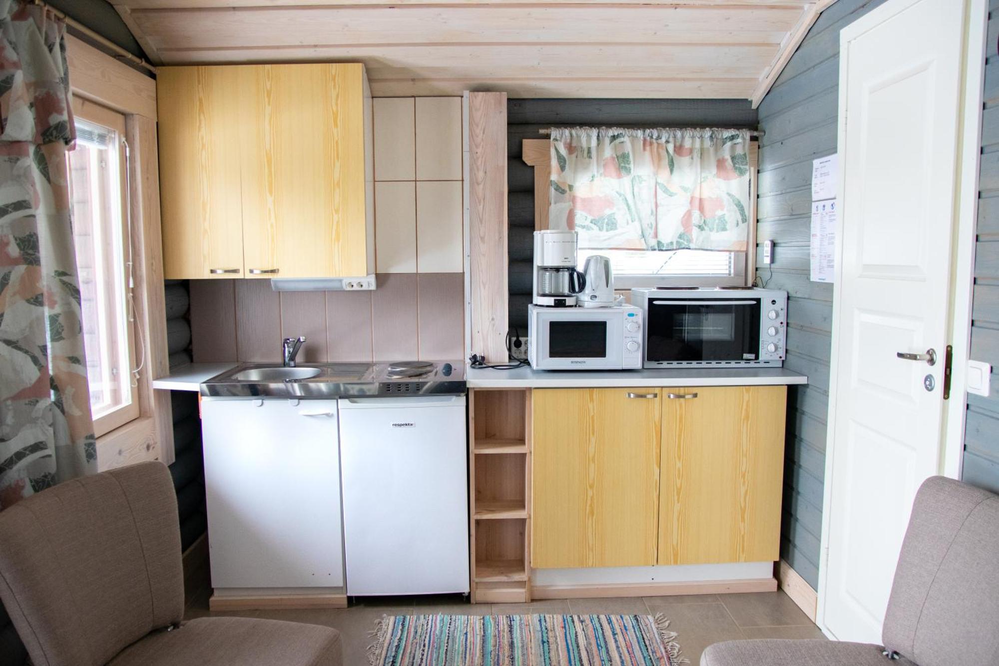 Maekelaen Lomatuvat Bed And Breakfast Korkeakoski  외부 사진