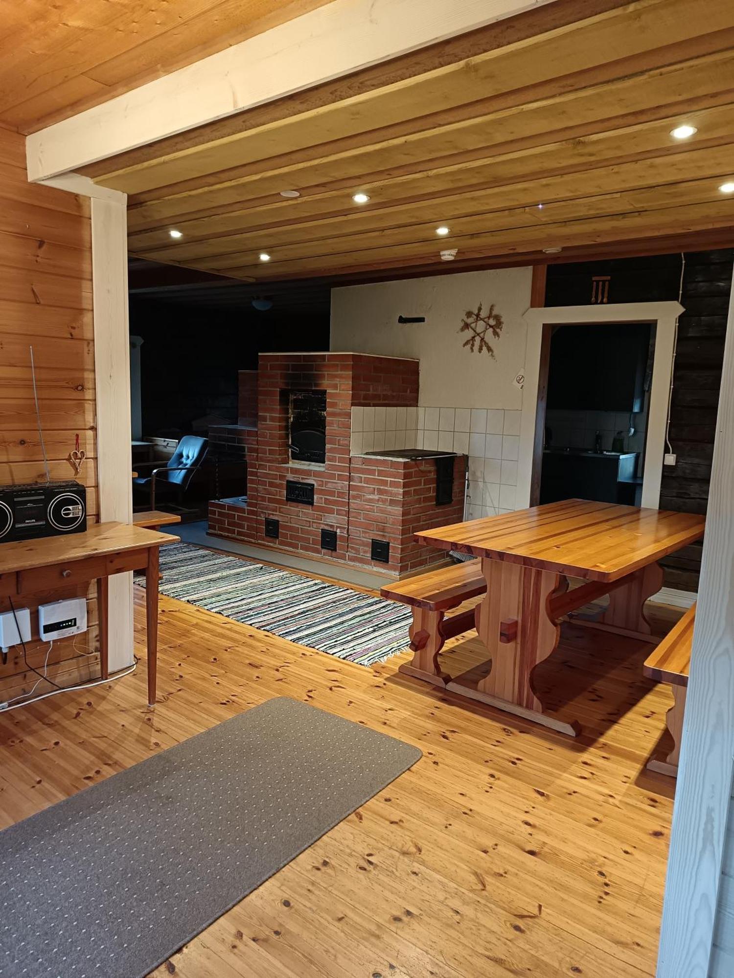 Maekelaen Lomatuvat Bed And Breakfast Korkeakoski  외부 사진